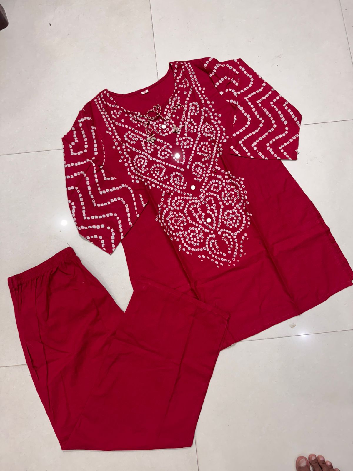 Women’s Premium Cotton Bandhani Co-ord Set | Handwork & Original Mirror Neck Detail with Kaudi Tassels
