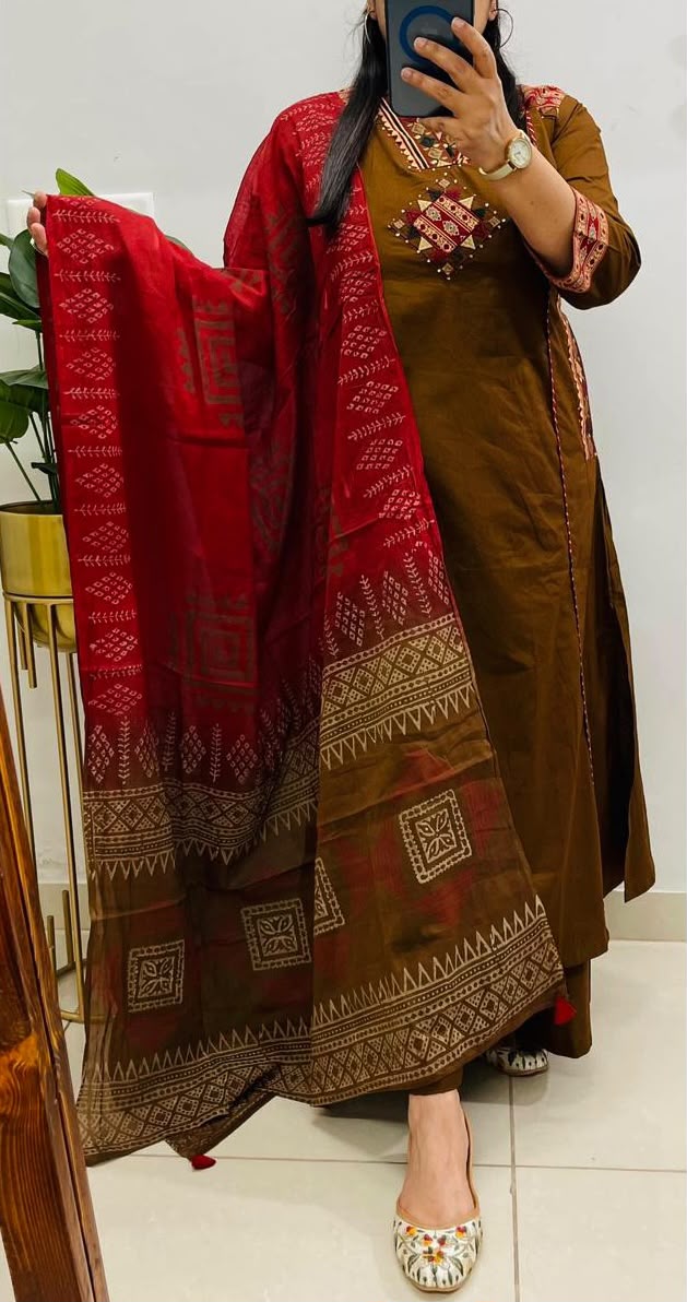 Women’s Premium Cotton 3-Piece Suit Set | Embroidered Straight Kurti with Designer Yoke, Pockets & Printed Mulmul Dupatta