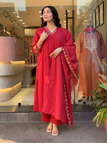 Women’s Pure Cotton 60/60 Embroidered Kurta Pant Dupatta Set | Printed Kurta with Moti Work Yoke & Embroidered Malmal Dupatta