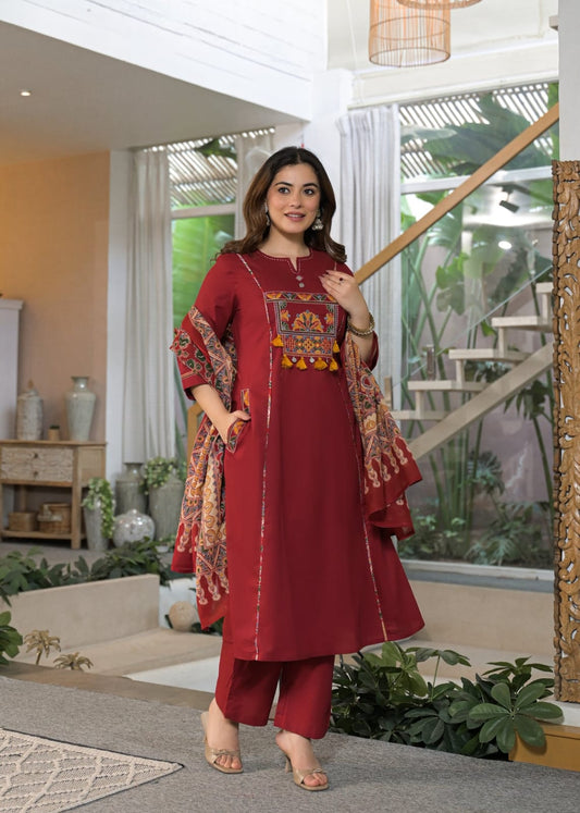Women’s Premium Cotton 60/60 Embroidered Kurti Pant Dupatta Set | Full Katha Handwork & Pintuck Detailing | 3-Piece Suit