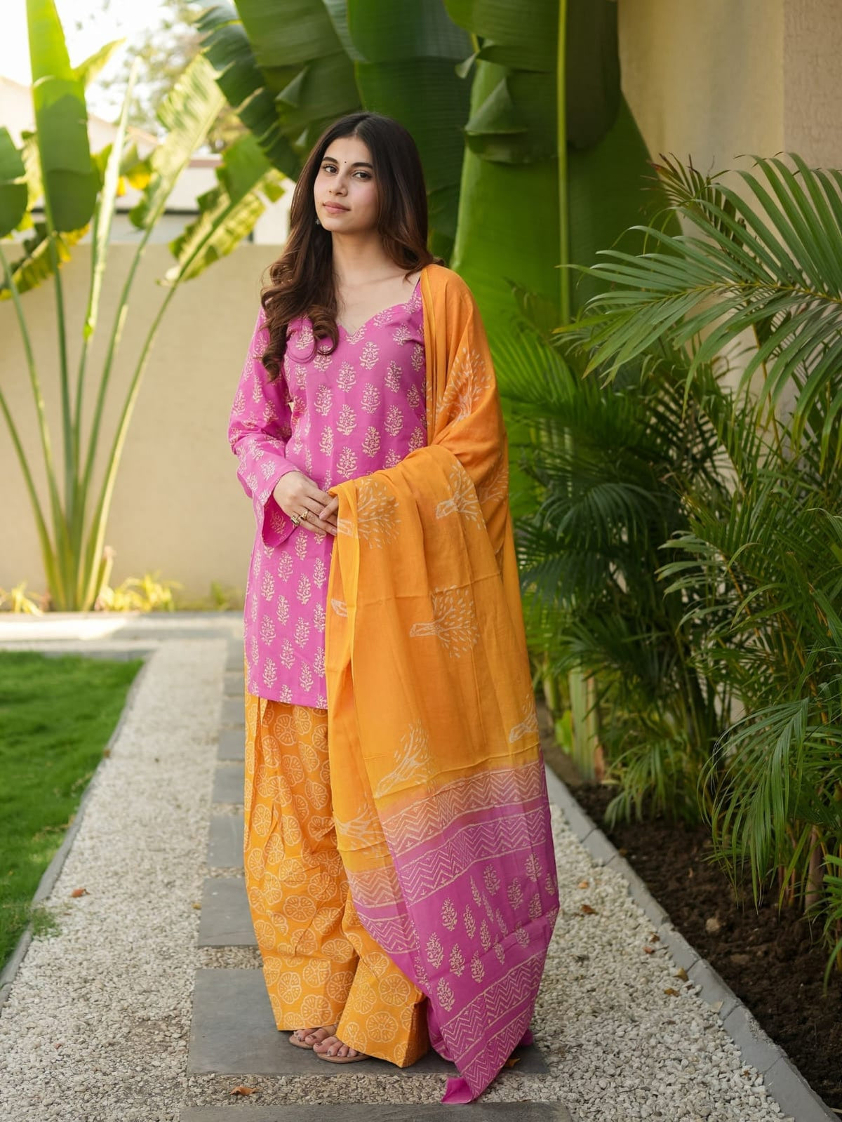Women’s Premium Cotton 60/60 Farshi Pant Suit Set | Back Latkan Kurta with Farshi Pant & Dupatta | Festival Special