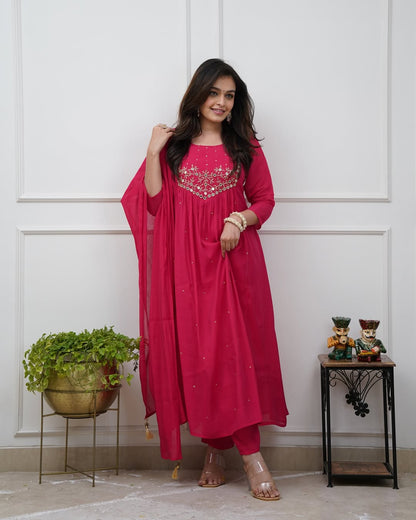 Women’s Premium Cotton 60/60 Embroidered Kurti Pant Set | Elegant Office & Daily Wear 2-Piece Set