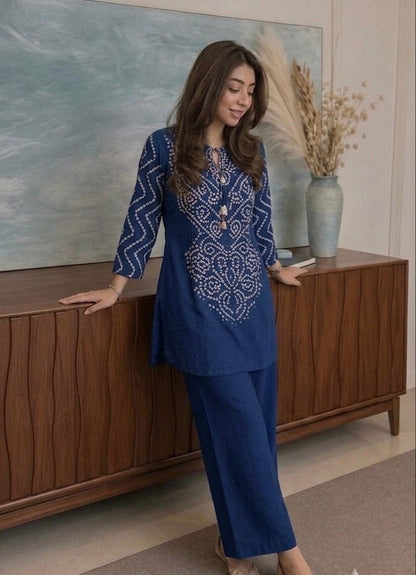 Women’s Premium Cotton Bandhani Co-ord Set | Handwork & Original Mirror Neck Detail with Kaudi Tassels