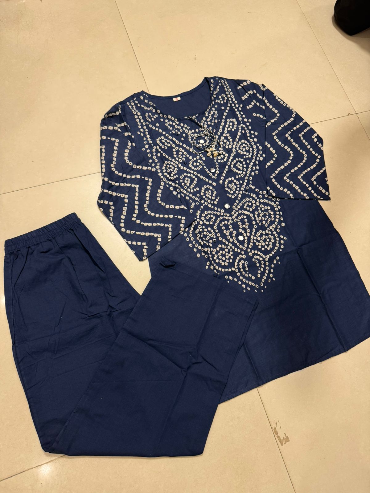Women’s Premium Cotton Bandhani Co-ord Set | Handwork & Original Mirror Neck Detail with Kaudi Tassels