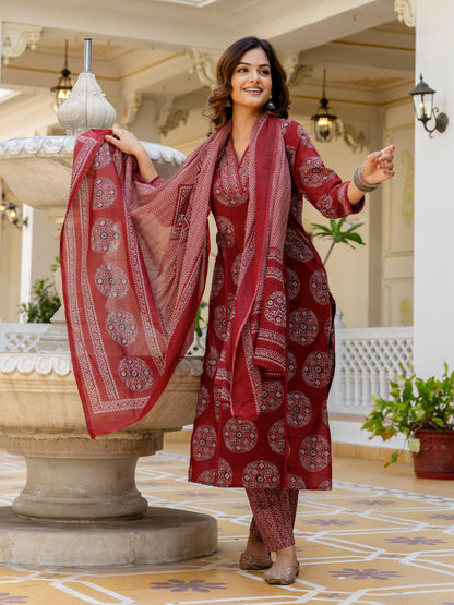Women’s Pure Cotton 60/60 Heavy Printed Kurti Pant Dupatta Set | Hand Work & Lace Detailing | 3-Piece Showroom Collection