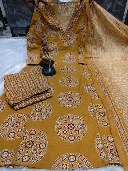 Women’s Pure Cotton 60/60 Heavy Printed Kurti Pant Dupatta Set | Hand Work & Lace Detailing | 3-Piece Showroom Collection